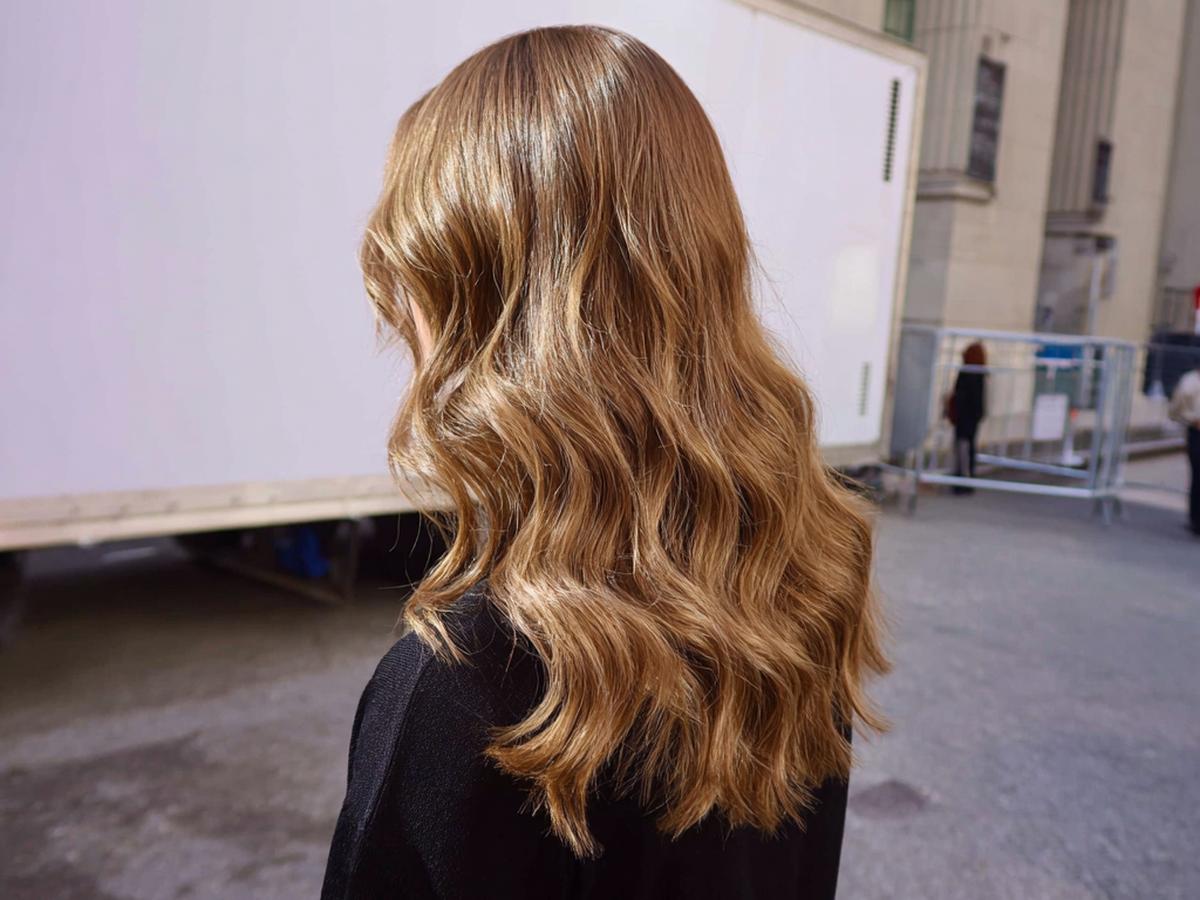 16 Stilvolle Dunkelblonde Frisuren Highlights